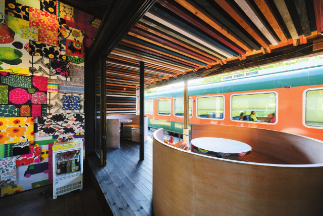 【天浜線×沿線&駅舎巡り】マリメッコデザインがかわいい「MIYAKODA 駅Cafe」