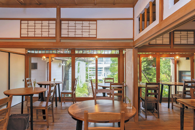 ゆったりとした空気が流れる築80年の邸宅を改築した隠れ家「古民家カフェ haru.」
