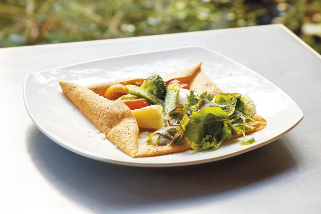 開放感たっぷり!自然を感じてリラックスできる「ガーデンカフェ・リプル」