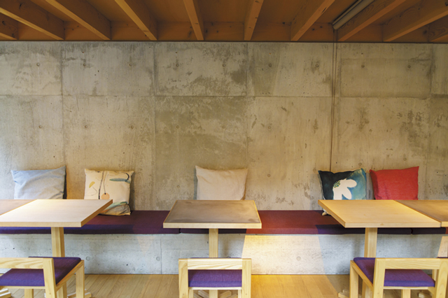 開放感たっぷり!自然を感じてリラックスできる「ガーデンカフェ・リプル」