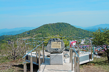 【人気のHAPPYスポット】願いが叶う“砂の泉”