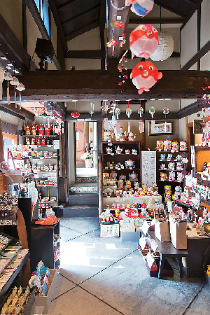 【瀬戸×せともの】“マイ招き猫”を見つけ出そう♪「おもだか屋」