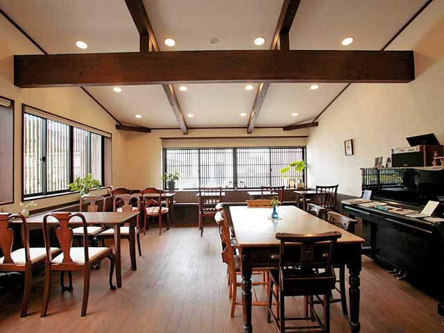 カフェ タブノキ