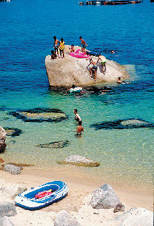 手の浦海水浴場