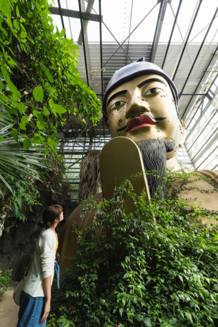 伊豆でひと際異彩を放つカオスな空間へ「怪しい秘密基地 まぼろし博覧会」