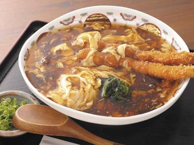 【愛知・蒲郡×グルメ】じっくり仕上げる伝統の味を堪能「手打ちうどん やをよし」