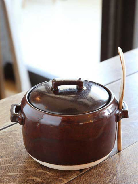 【瀬戸×せともの】瀬戸発“スタジオエム”の器が集合「ソラマメ食器店」