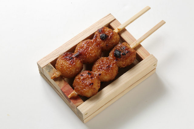 【愛知・犬山観光×食べ歩き】いつでも焼きたて!「山田五平餅店」