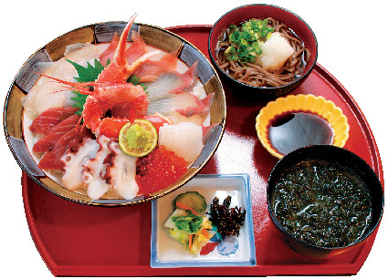 【福井×海鮮丼】潮騒の館 やし楼(東尋坊)