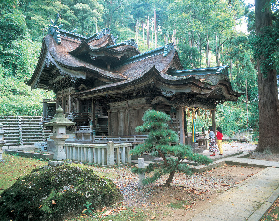 紙祖神 岡太神社・大瀧神社
