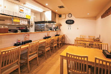 【熱海第一ビル×グルメ】<B1F>ポン酢でいただく熱海のB級グルメ「お食事処 さくら」