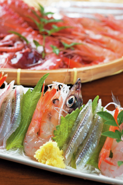 高足ガニをはじめ新鮮深海魚をお手軽に「さかなや魚清」