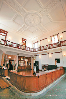 【三国湊の観光スポット】旧森田銀行本店