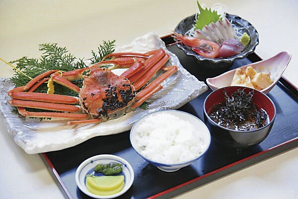 <越前がにはここで食べられる!>魚菜料理 出みせ