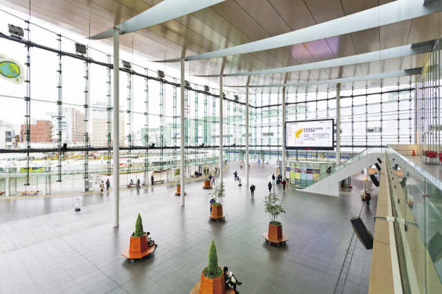 施設情報 ハピリン「ハピテラス(屋根付き広場)」