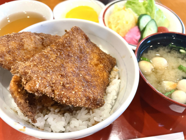 〈福井でソースカツ丼が味わえる店〉敦賀ヨーロッパ軒本店