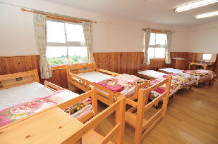 【14:00】モンゴル式テントにチェックイン