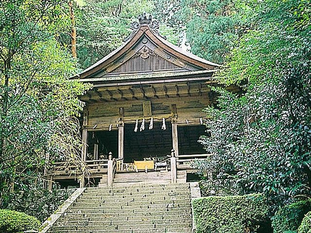奥千本のお立ち寄り観光スポット「金峯神社」