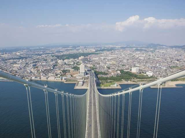 【明石海峡大橋のビュースポット】橋の主塔の上から