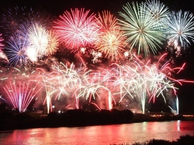 筑後川花火大会(福岡県)