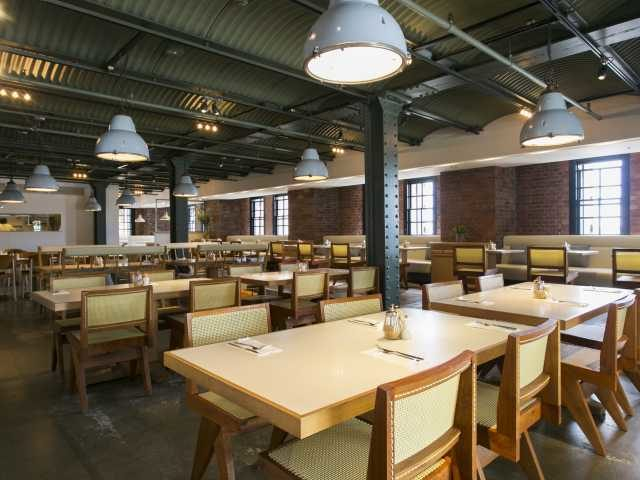 bills 横浜赤レンガ倉庫