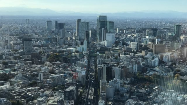 250メートルの高さから東京を楽しむ