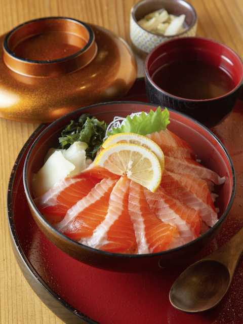 甲州ほうとう 完熟屋 山梨本店