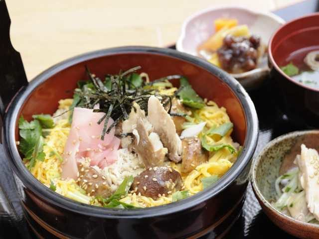 サントリー白州蒸溜所・サントリー天然水南アルプス白州工場