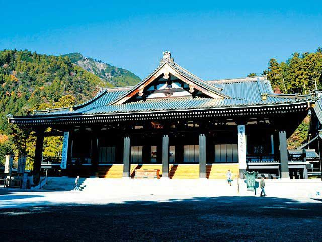 身延山久遠寺