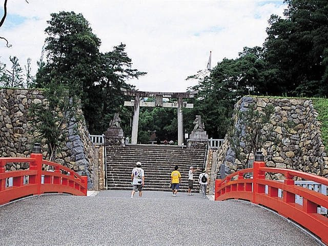 武田神社