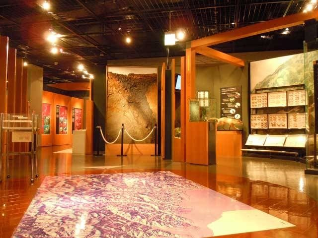 富山県立山カルデラ砂防博物館