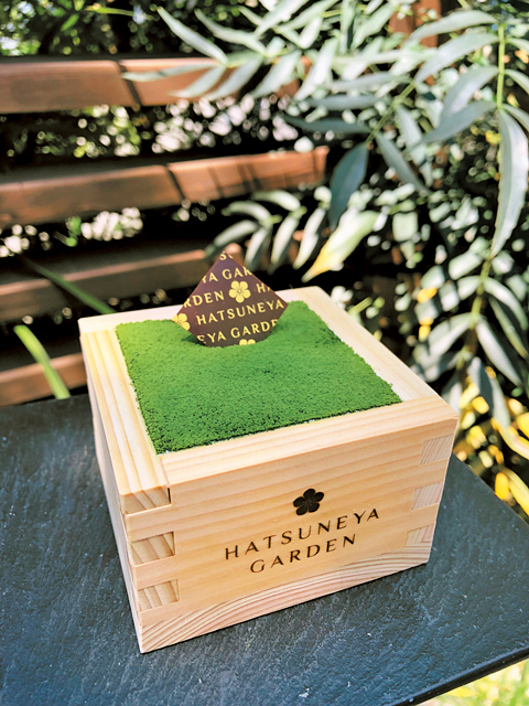 専属パティシエによる手作りスイーツ「HATSUNEYA GARDEN THE CAFÉ」