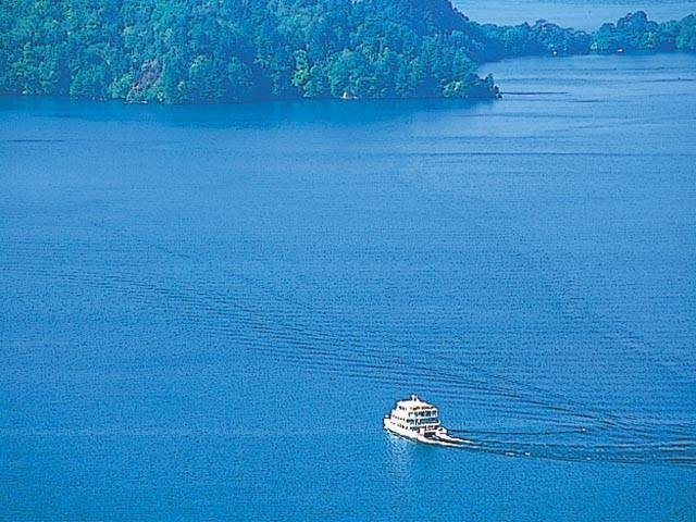 十和田湖遊覧船