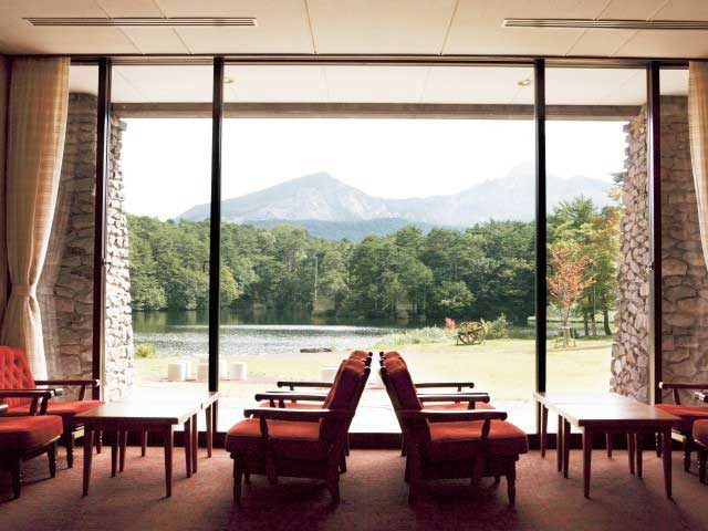 裏磐梯高原ホテル ティーラウンジ