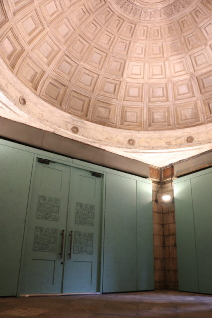 8位.旧博物館動物園駅