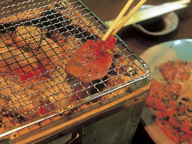 石垣牛 炭火焼肉 やまもと