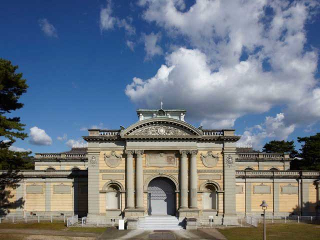 奈良国立博物館