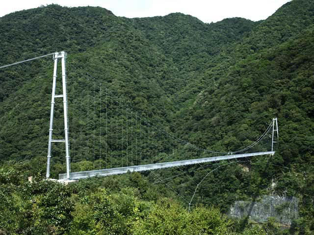 綾の照葉大吊橋