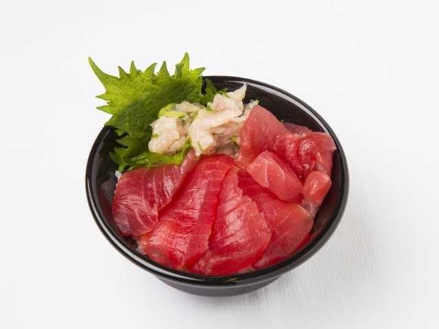 勝浦漁港 にぎわい市場