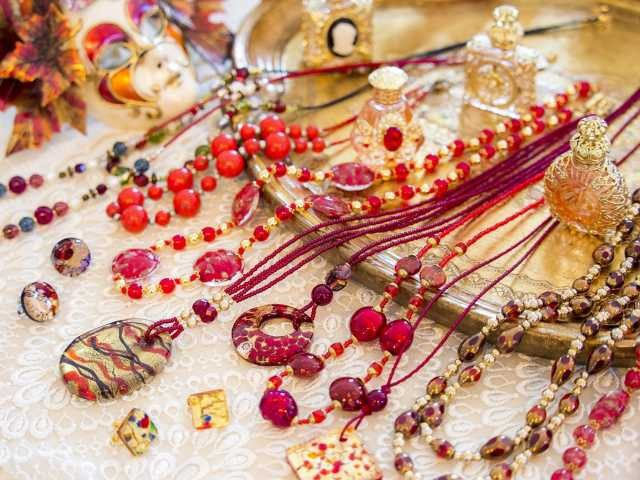 黒壁一號館 黒壁ガラス館