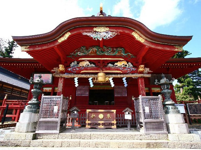 夏休みの家族旅行4. 東京の大自然を満喫!御岳山でハイキングプラン(東京都)