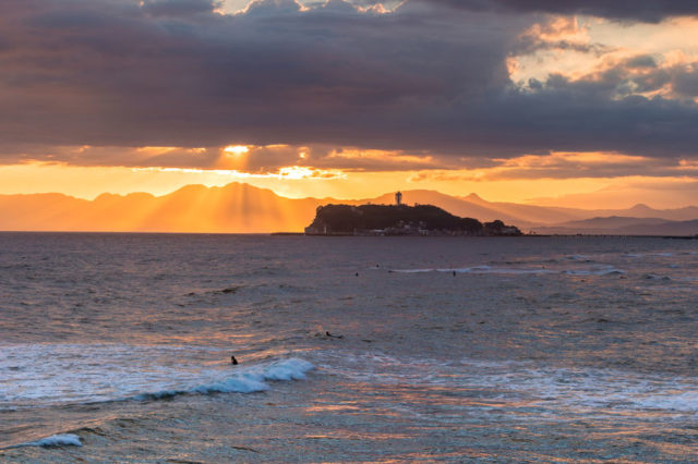 17:30〜18:30 江の島シーキャンドル