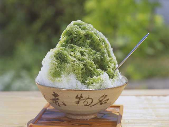 【志摩エリアからひと足のばして観光】名物の赤福餅と番茶でひと休み「赤福本店」