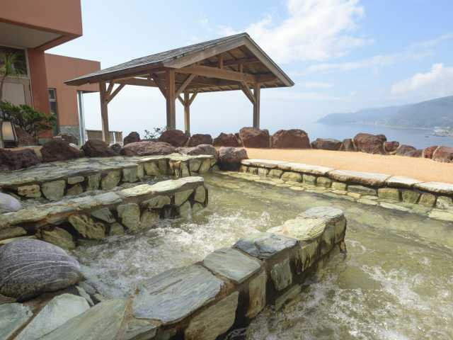 赤沢日帰り温泉館