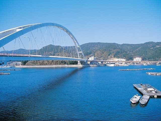 【志摩エリアからひと足のばして観光】リアス海岸沿いを走る「パールロード」