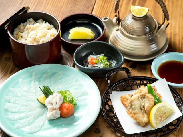 【志摩エリアのおすすめ観光スポット】活魚問屋直営の天然とらふぐ専門店「あのりふぐ料理 まるせい」