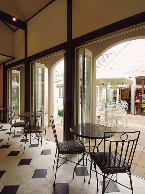 【山中湖からひと足のばして観光】オルソンさんのいちご