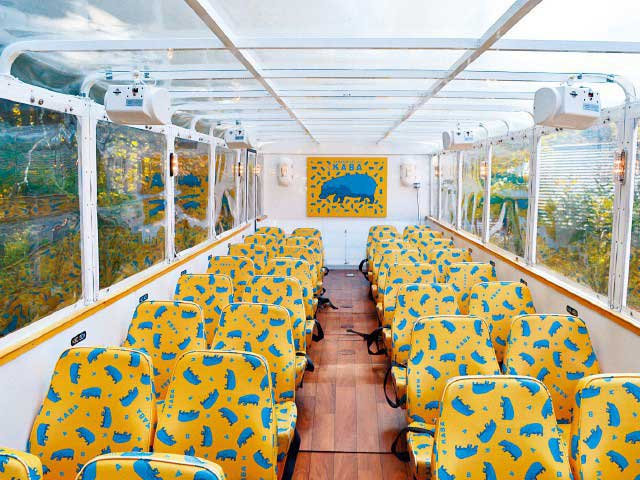 【山中湖エリアの観光スポット】水陸両用バス山中湖のKABA