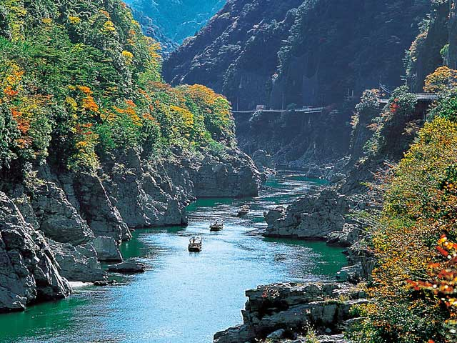 大歩危峡観光遊覧船