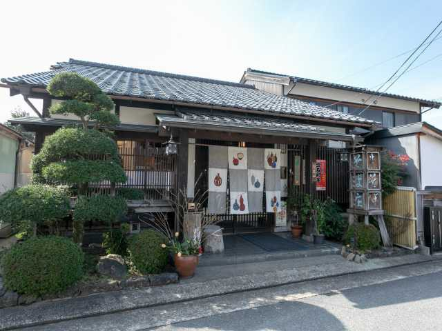 出石皿そばの神髄を貫く「そば庄」